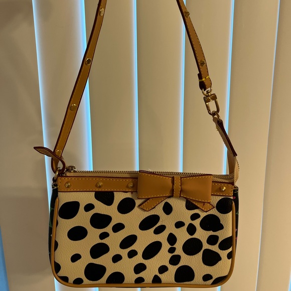 LV purse it is very cute and fun! - Picture 3 of 7